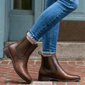 Thursday "Duchess" Chelsea Boots